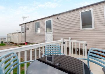 Glamping for 8 People in Otterton, Jurassic Coast, Photo 3