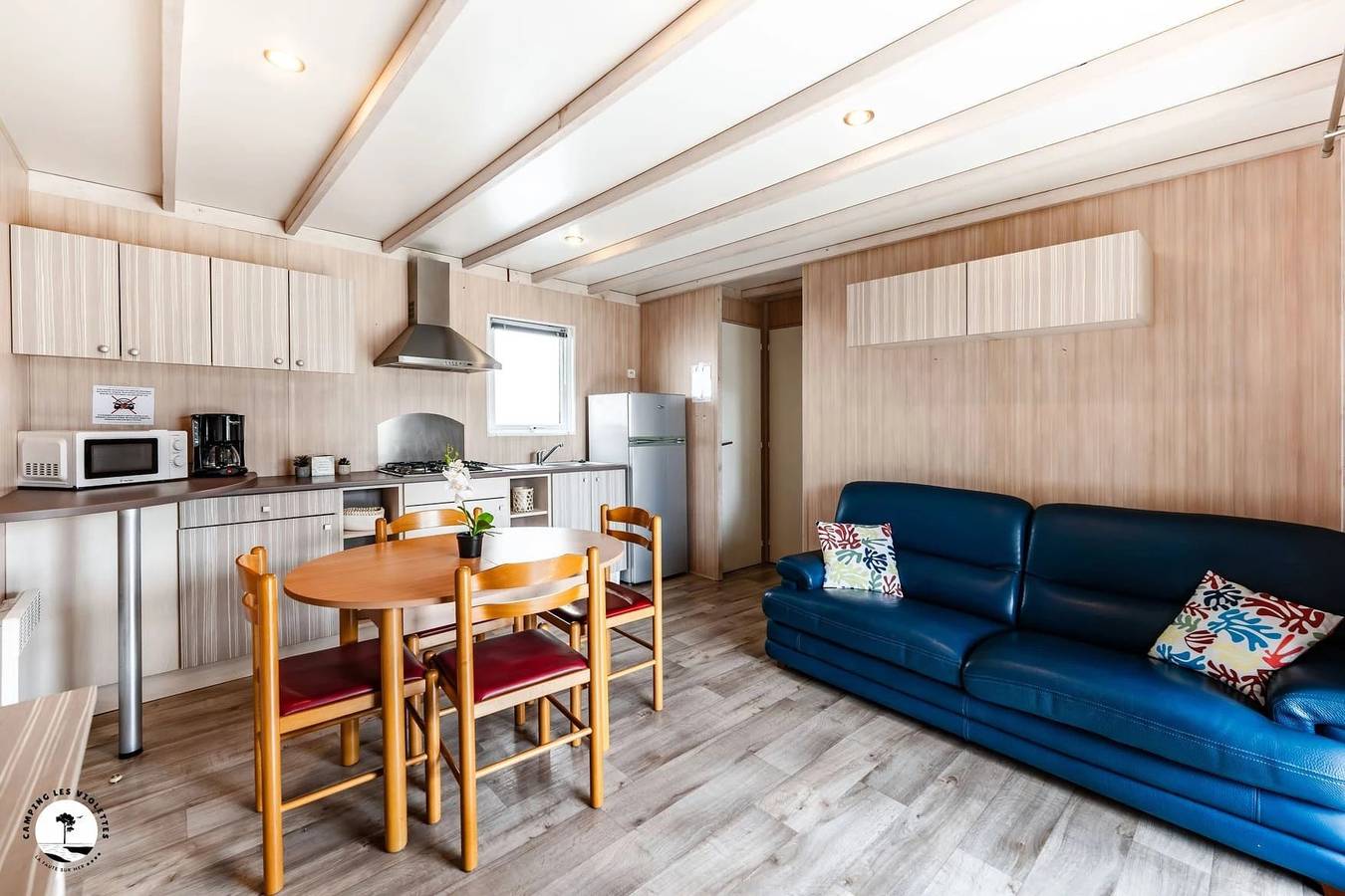 Zecamping 4 étoiles parc aquatique 2km plage dog friendly locatif 35m2 6 pers in L'Aiguillon-la-Presqu'île, Vendée