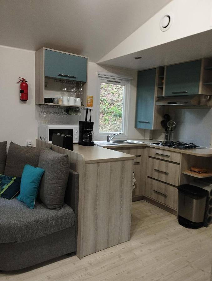 Mobil-home tout confort à 300m de l'océan in Saint-Brevin-les-Pins, Côte de Jade