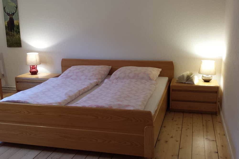 Gemütliches denkmalgeschützes Harzhaus mit Sauna - für Gruppen bis 14 Personen in Altenau, Harzvorland