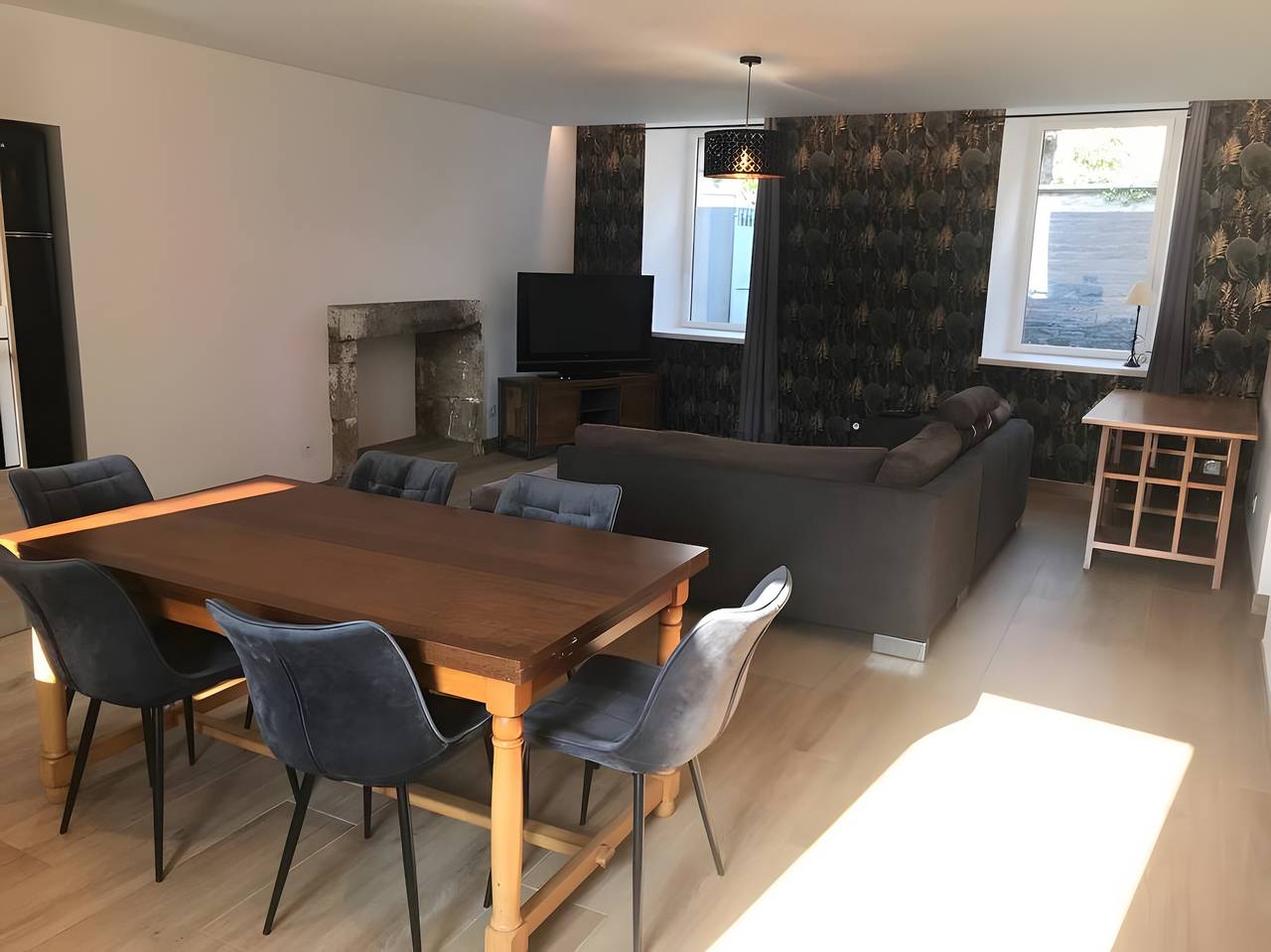 Apartamento entero, Apartamento «Refugio tranquilo cerca del puerto» con terraza, jardín privado y Wi-Fi in Paimpol, Côte de Goëlo