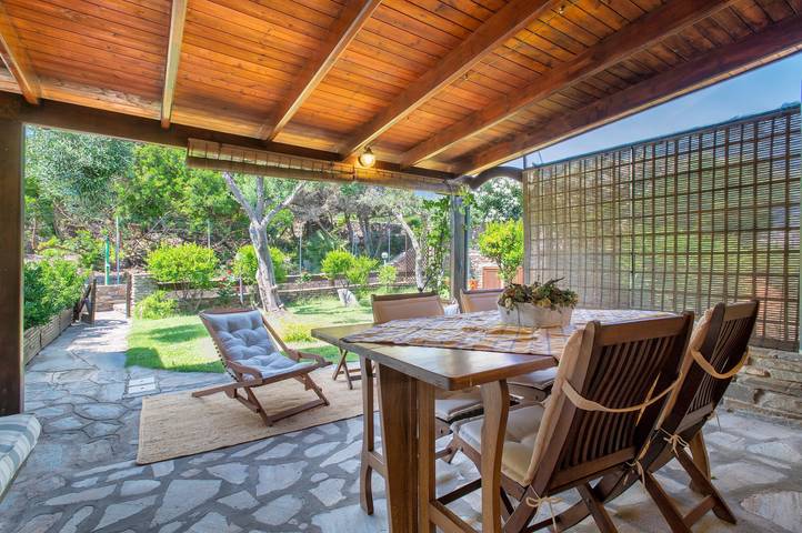 Location de vacances pour 5 personnes, avec Jardin à Stintino - 2