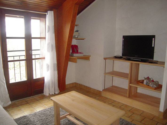 Chambre d’hôte pour 3 personnes, avec vue sur le lac et jardin dans Parc naturel régional de l'Aubrac - 4