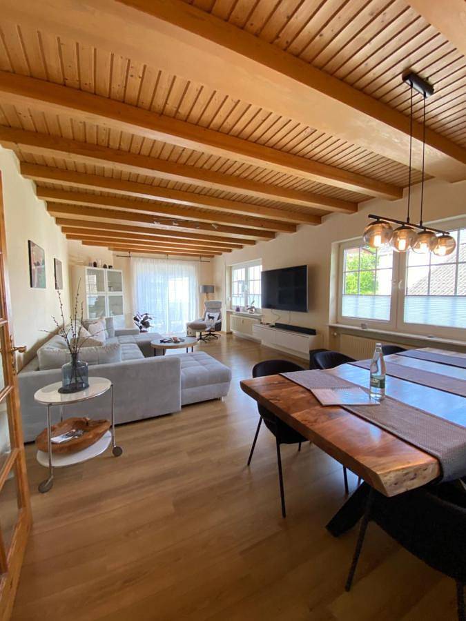 Ferienwohnung für 3 Personen, mit Balkon und Terrasse sowie Ausblick in Brauneberg
