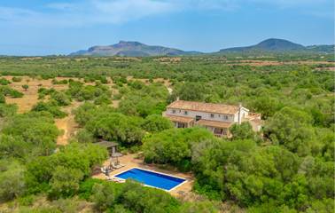 Holiday home in Manacor, East Majorca für 12 