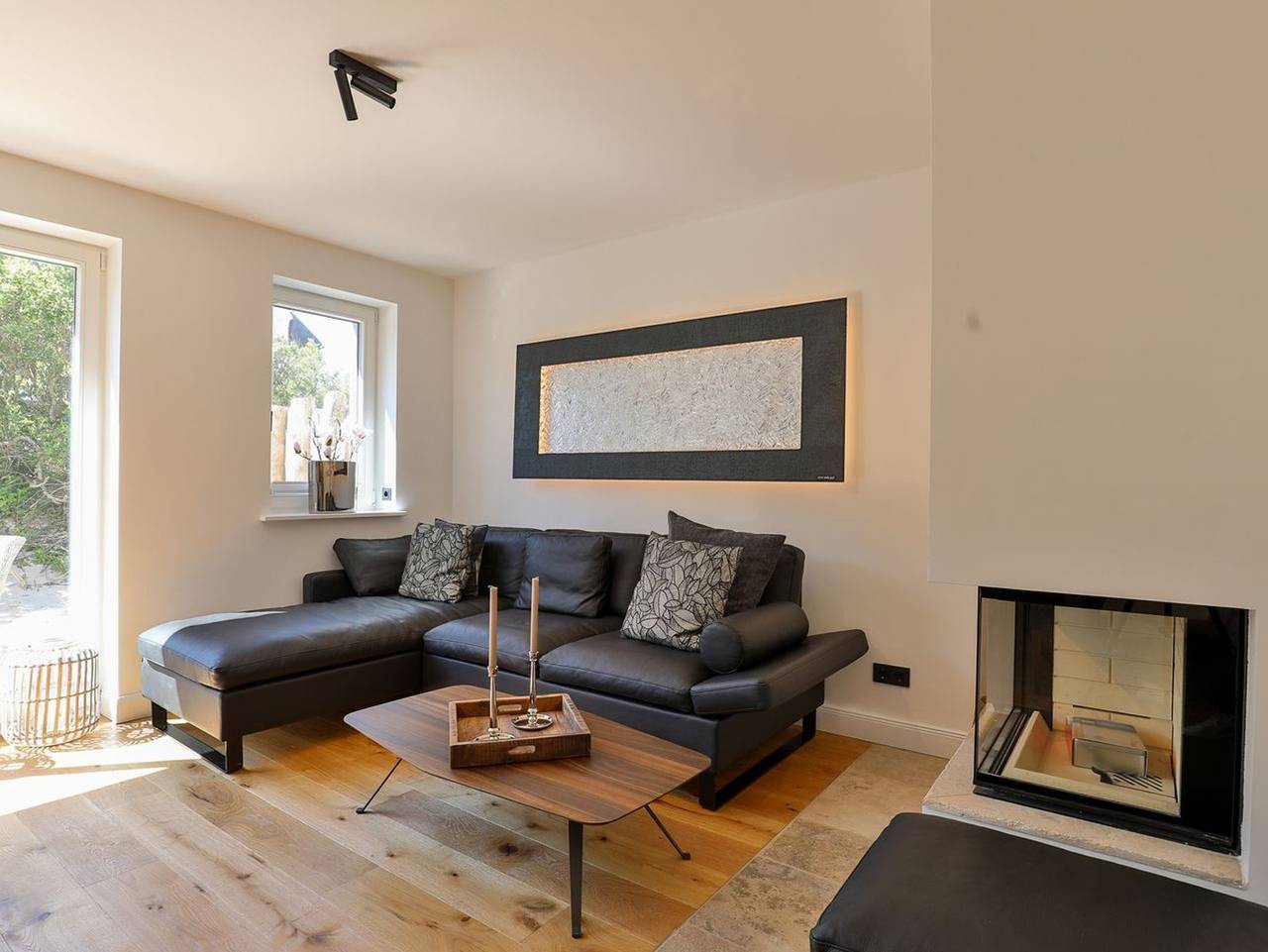 Strandwächter - Luxuriöses Neubau Hausteil auf einem Dünenkamm mit Blick zu beiden Seeseiten. in Hörnum, Sylt