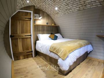 Glamping for 6 People in Powys, Mid-Wales, Photo 4