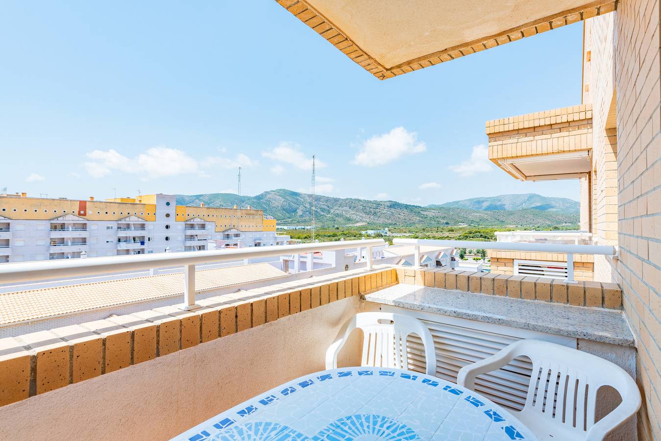 Apartamento entero, Apartamento 'Neptuno' con vistas al mar, Wi-Fi y aire acondicionado in Marina d'Or, Oropesa del Mar