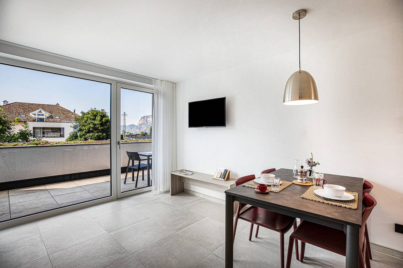 Ganze Wohnung, Zertifiziertes Bike-Erlebnis: Sonnenterrasse & Alpenpanorama in Apartments Curti "Abendrot" in Leifers, Südtirol