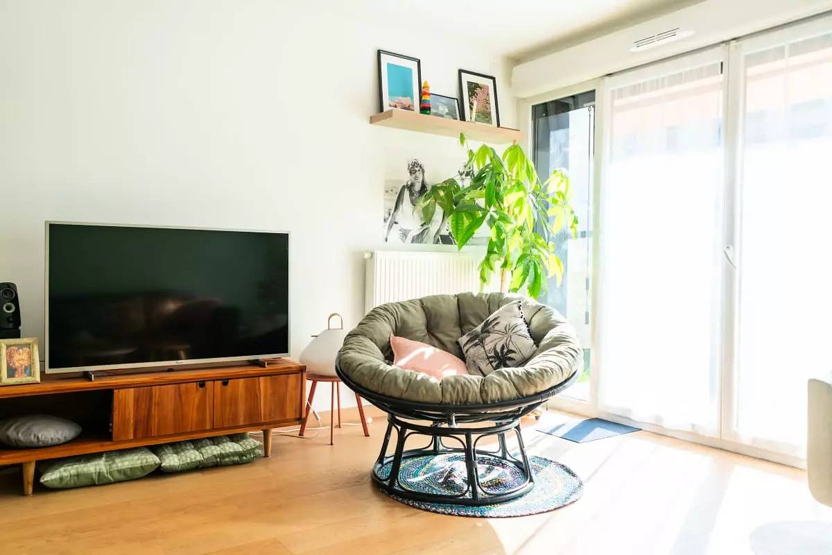 Entire apartment, Apartments for 4 Persons in Montreuil, Seine-Saint-Denis