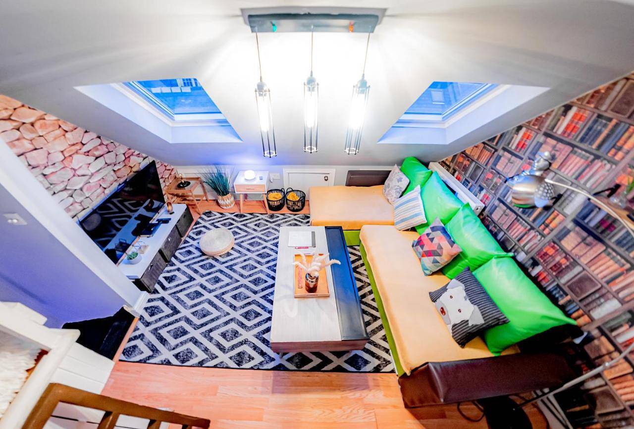 Entire apartment, Apartment with Terrace in Bethnal Green, London