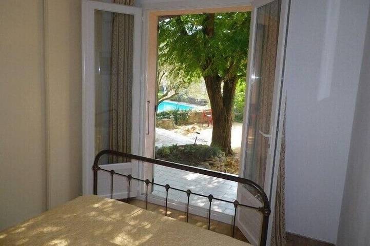 Location de vacances pour 8 personnes, avec jardin et terrasse à Mornas - 3