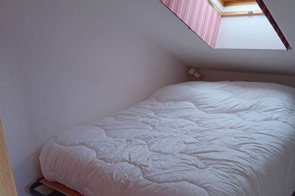 Ganze Wohnung, T3 45 m Carré 6 Personnes Prix Adapté à la Saison in Saint-Léger-les-Mélèzes, Nationalpark Écrins