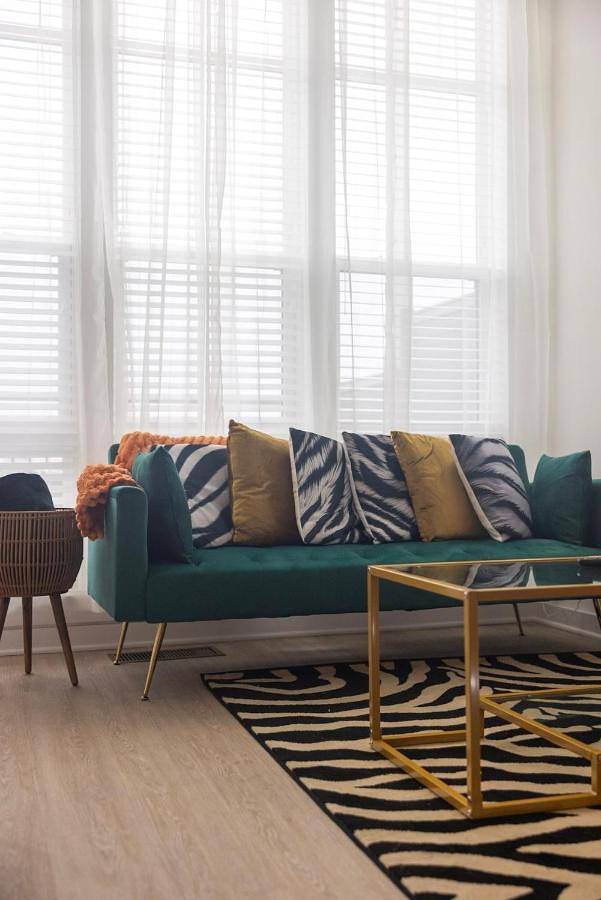 Apartamento para 5 personas, con piscina además de balcón y vistas en Richmond