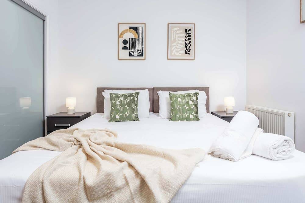 Ganze Wohnung, Elliot Suite - Donnini Apartments in Ayr, Firth Of Clyde