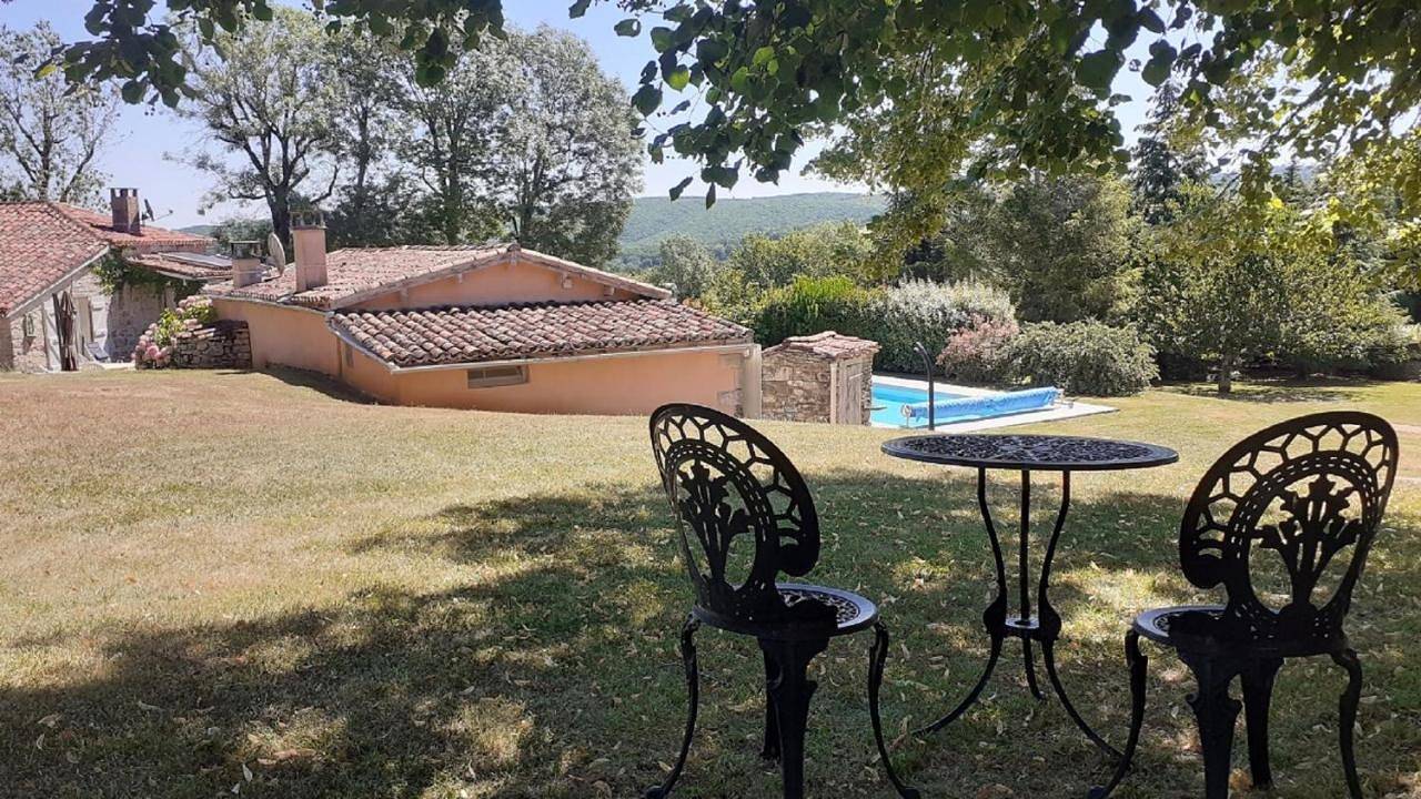 Les Campsis in Saint-Antonin-Noble-Val, Quercy