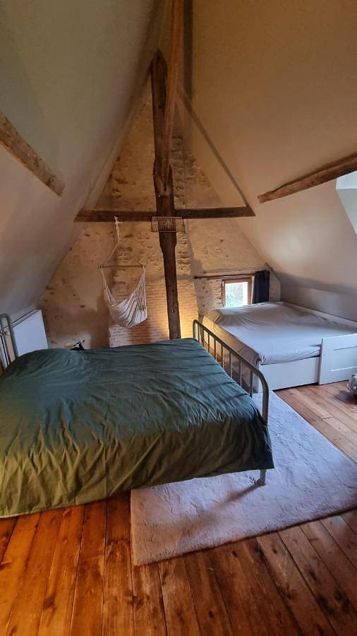 Gîte pour 4 personnes, avec jardin et vue à Savigné-l'Évêque - 4