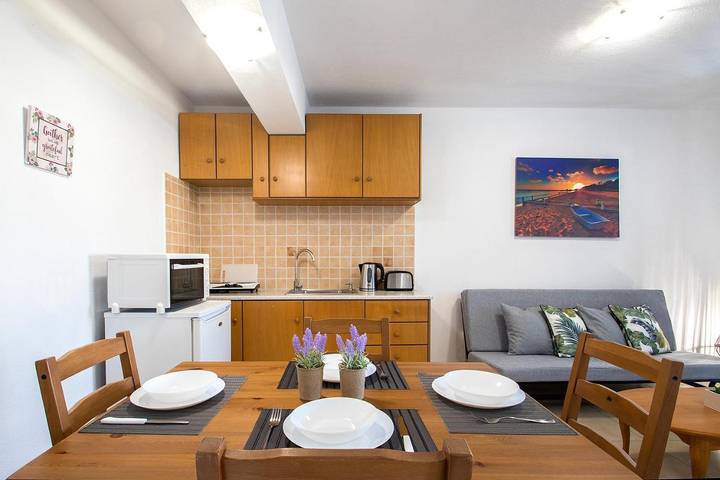 Ferienwohnung für 3 Personen, mit Balkon und Ausblick auf Skiathos - 3