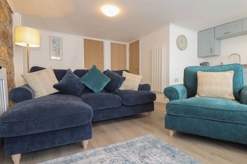 Harbour Studio, pet friendly in Sennen Cove in Sennen, Cornwall