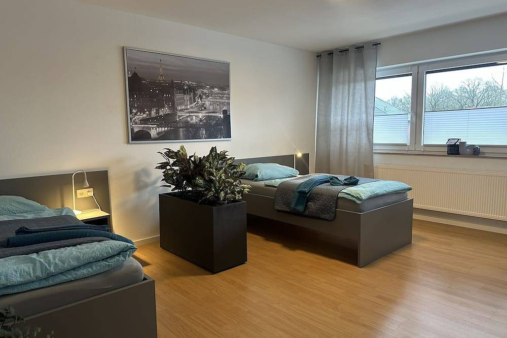Ganze Wohnung, Gemütliche Monteur  Ferienwohnung 4 Personen ,2 Schlafzimmer, Küche, Bad ,Balkon in Hopsten, Münsterland