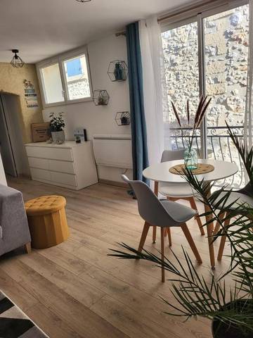 Gîte pour 2 personnes, animaux acceptés à Collias