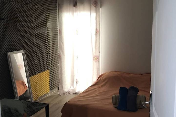 Gîte pour 4 personnes, avec balcon et jardin, animaux acceptés à Aussonne - 2