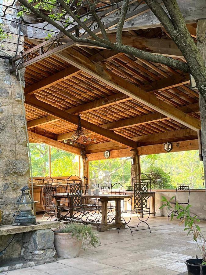 Location de vacances pour 3 personnes, avec vue et jardin, animaux acceptés à Thoard - 3