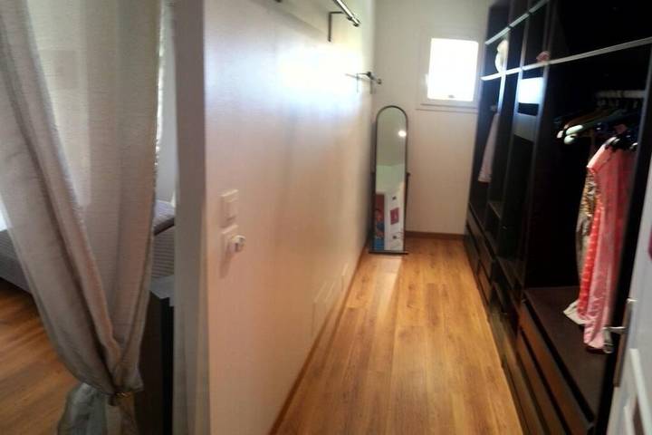 Location de vacances pour 9 personnes, avec piscine ainsi que jardin et vue à Bellegarde - 3