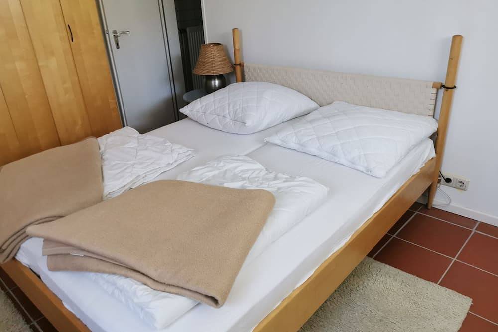 Ganze Wohnung, Ferienwohnung 3 Zwischen Wald und Meer im Haus Rosa Canina, Kornkamp 8 in Kellenhusen, Ostholstein