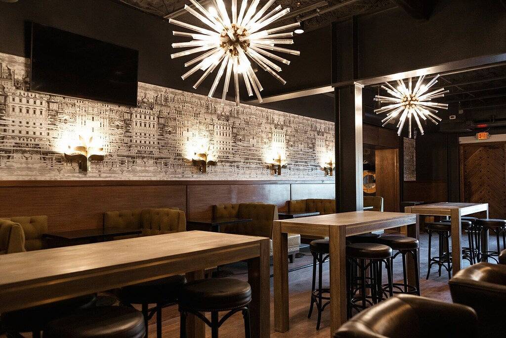 Ganze Wohnung, 2Br Condo in Downtown Lynchburg w/ Picturesque Views in Lynchburg, Virginia