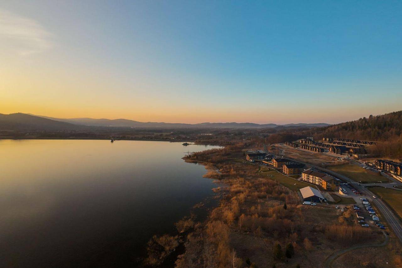 Comfort with a view on the lake and mountains in Sosnówka, Sudety (Polska)