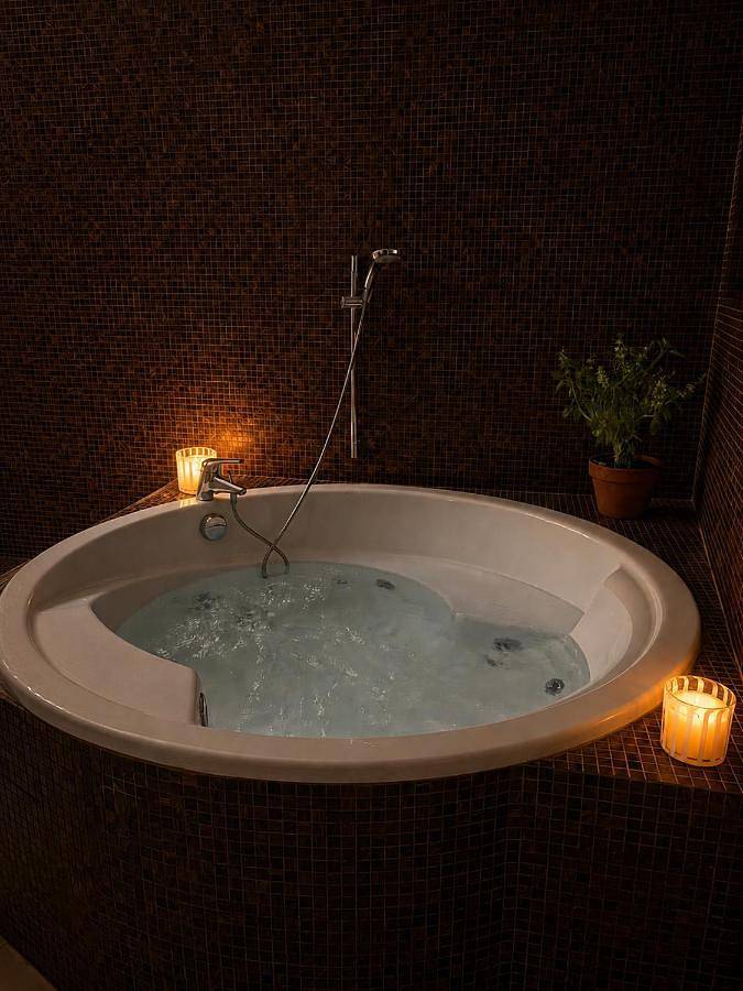 Appartement de vacances pour 4 personnes, avec Jacuzzi et Terrasse ainsi que Sauna et Vue
