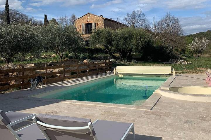 Maison de vacances pour 6 personnes, avec Terrasse et Jardin à Aubagne