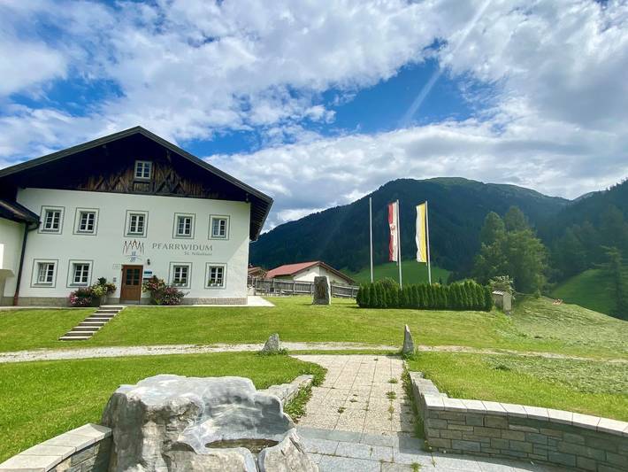 Ferienwohnung für 2 Personen, mit Balkon und Garten