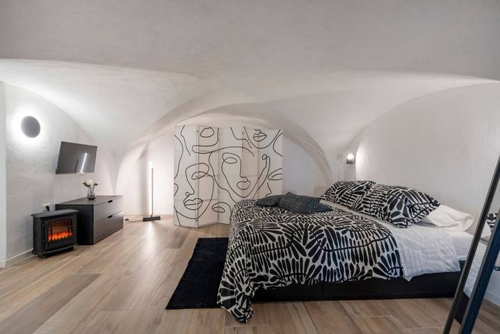 Ganze Wohnung, GuestHost - Volta Bianca - Room in the heart of Bari in Bari, Bari Provinz