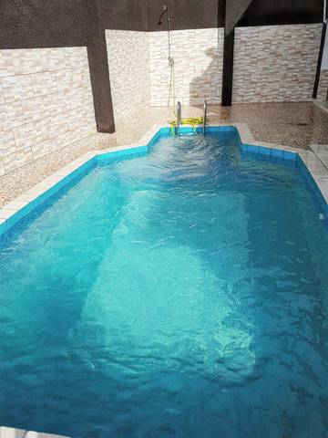 Location de vacances pour 9 personnes, avec terrasse et piscine dans Riviere la Lezarde