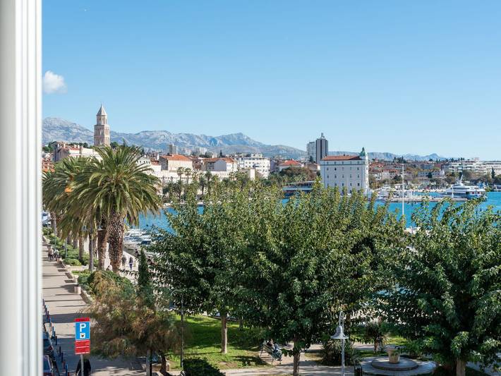 Ferienwohnung für 4 Personen, mit Terrasse in Split