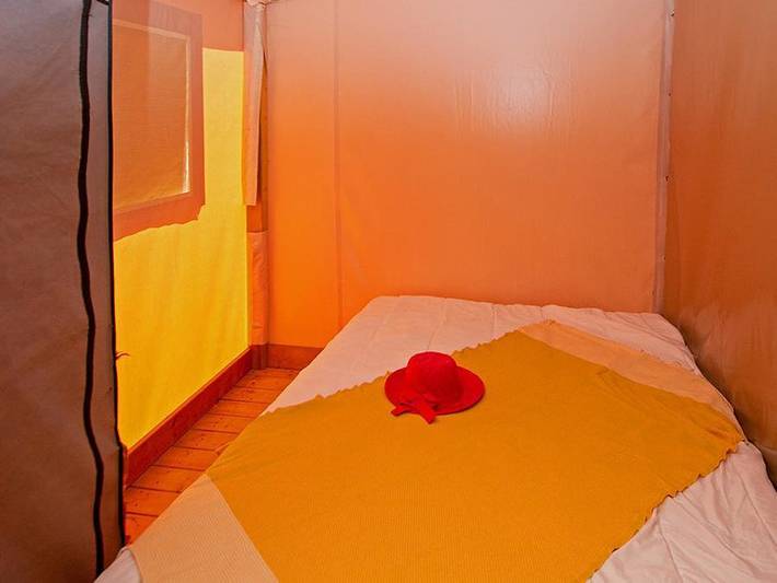 Camping pour 5 personnes, avec Bassin pour enfant dans l' Isère - 4