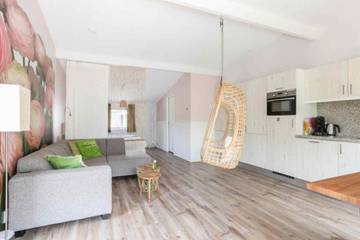 Bungalow voor 2 Personen in Sint Jansklooster, Nationaal Park Weerribben-Wieden, Afbeelding 2