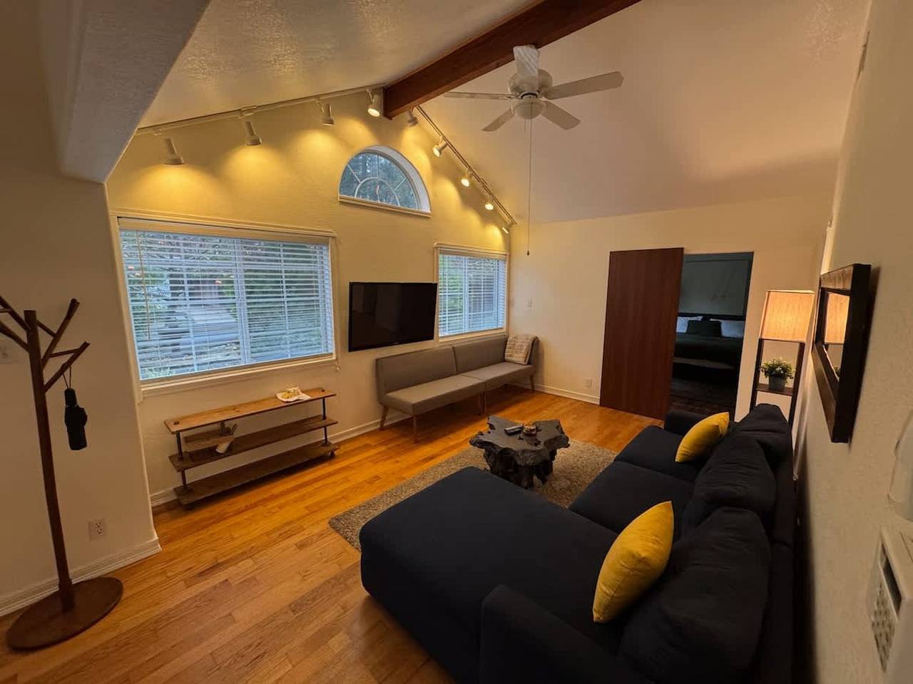 Luxury 5-Br Home in Mill Valley near Golden Gate in Mount Tamalpais