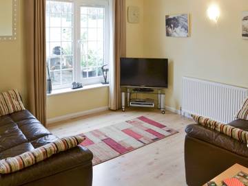 Holiday Rental for 6 People in Crantock, Cornwall, Photo 1