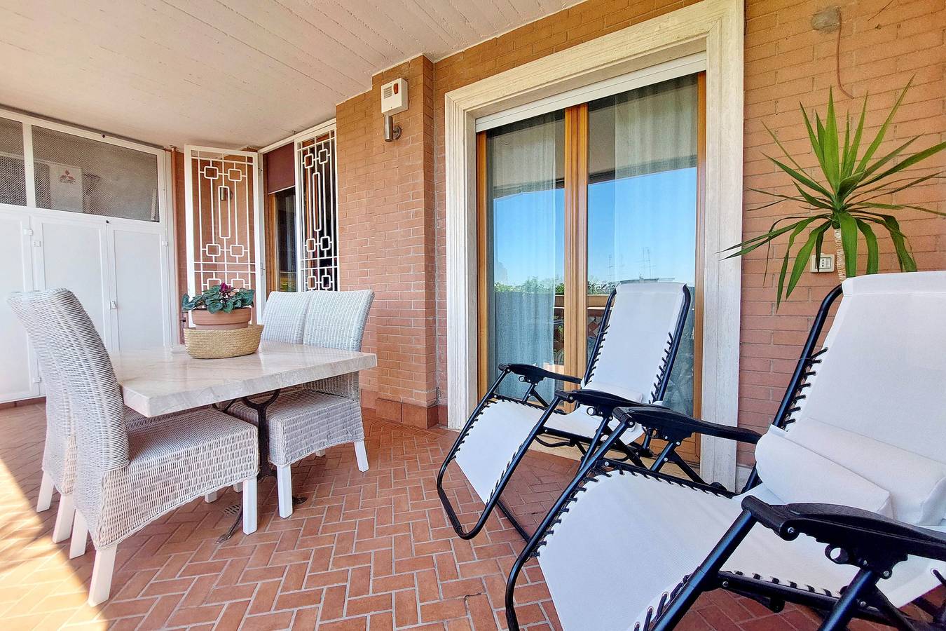 Entire apartment, 4Bnb - Flaminia Prestigious Flat - swimming pool in Rome, Rome Province