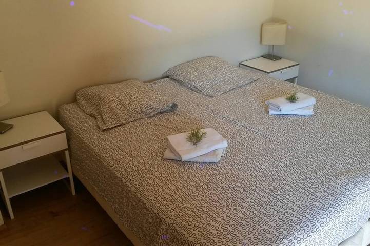 Location de vacances pour 4 personnes, avec Terrasse et Jardin à Pézenas - 2