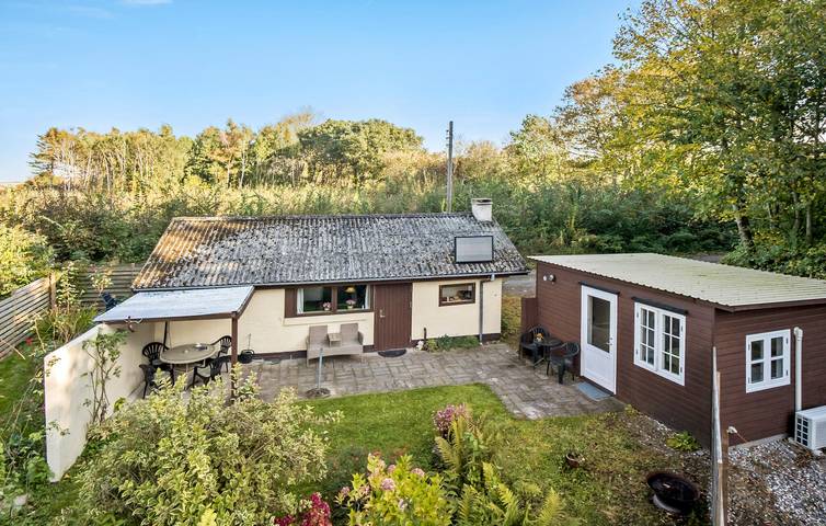 Ferienhaus für 4 Personen, mit Ausblick und Garten sowie Terrasse, mit Haustier