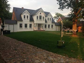 Ferienwohnung für 6 Personen, mit Sauna und Garten, kinderfreundlich in Bekdorf