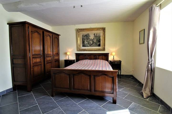 Location de vacances pour 10 personnes, animaux acceptés à Fleurie - 2