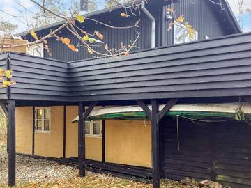 Ferienhaus für 6 Personen, mit Terrasse in Grenå Strand