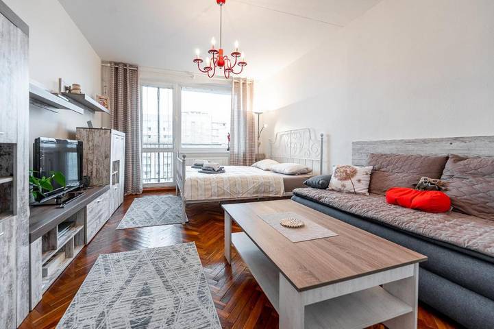 Appartement de vacances pour 6 personnes, avec vue et bassin pour enfant ainsi que sauna et balcon, adapté aux familles