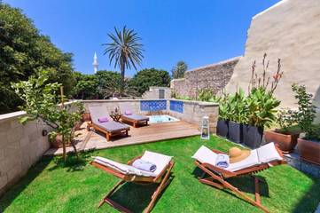 Hotel für 6 Personen, mit Whirlpool und Garten in Rhodos Stadt