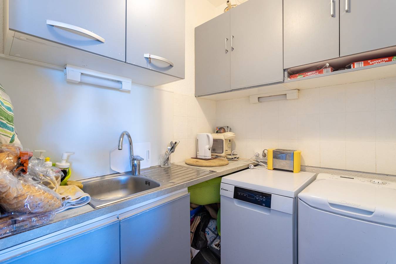 Appartement entier, Appartement 'Duplex 150 M De Plage St Cyprien' avec terrasse privée, jardin partagé et Wi-Fi in Saint-Cyprien, Côte d'Améthyste